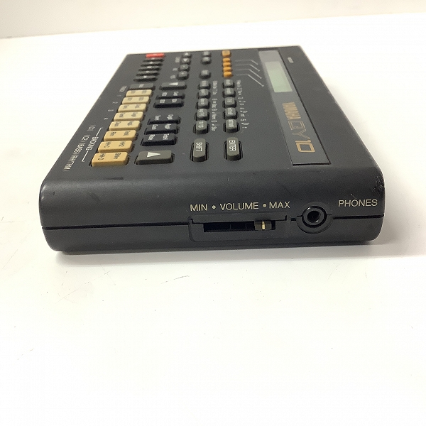 実際に弊社で買取させて頂いたYAMAHA/ヤマハ QY10 シーケンサー リズムマシン【簡易動作確認済】の画像 1枚目