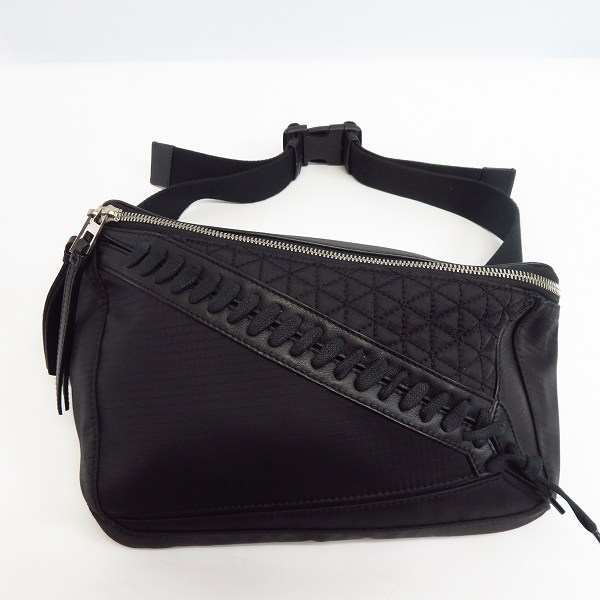 実際に弊社で買取させて頂いたLOEWE/ロエベ PUZZLE SLING パズル 素材切替ボディバッグ/ウェストバッグ 306.50.T57