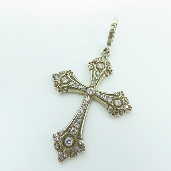 実際に弊社で買取させて頂いたloreeRodkin/ローリーロドキン スモールファンシーゴシッククロスペンダント SV925