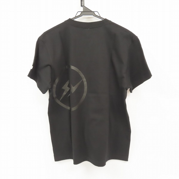 実際に弊社で買取させて頂いた【未使用】NF×FRAGMENT DESIGN/エヌエフ×フラグメントデザイン コラボ NFRGMT ロゴTシャツ ブラック/Mの画像 1枚目