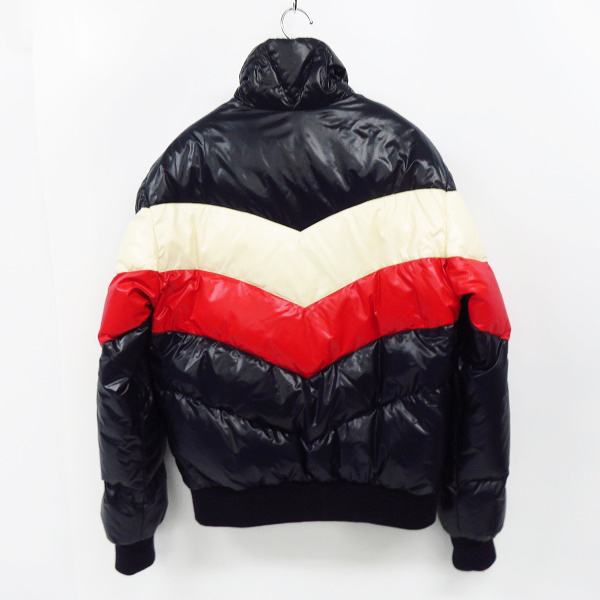 MONCLER モンクレール】 41316/50/68950 CHINE ダウンジャケット
