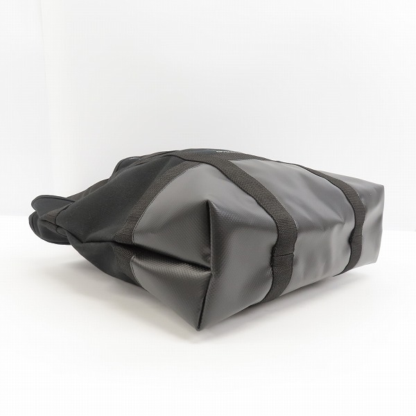 実際に弊社で買取させて頂いたsacai × Fragment Design/サカイ×フラグメント キャンバス×PVC トートバッグの画像 2枚目