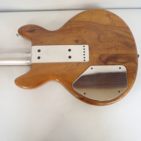 実際に弊社で買取させて頂いた★【難有り】TRAVIS BEAN/トラビスビーン アルミネック エレキギター ハードケース付の画像 6枚目