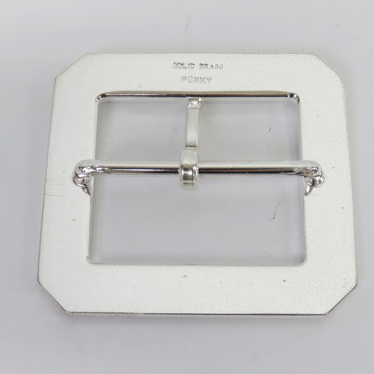 実際に弊社で買取させて頂いたFUNNY/ファニー ベルトバックル SOLID BRASSの画像 2枚目