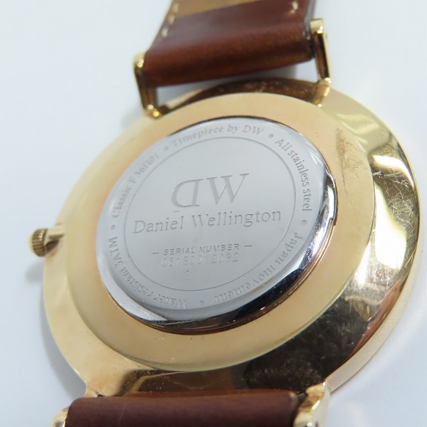 実際に弊社で買取させて頂いたDaniel Wellington/ダニエルウェリントン 腕時計 F36R01の画像 3枚目