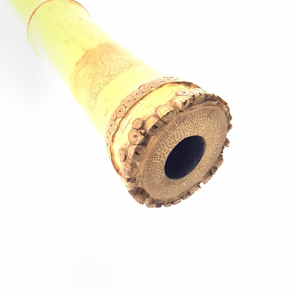 実際に弊社で買取させて頂いた尺八 在銘 鳳晴 二つ印 琴古流 漆巻き 全長70.2cm 和楽器の画像 4枚目