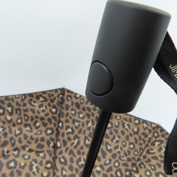 実際に弊社で買取させて頂いた【未使用】JIMMY CHOO/ジミーチュウ 折りたたみ傘/アンブレラ ヒョウ柄デザイン ワンタッチ式の画像 3枚目
