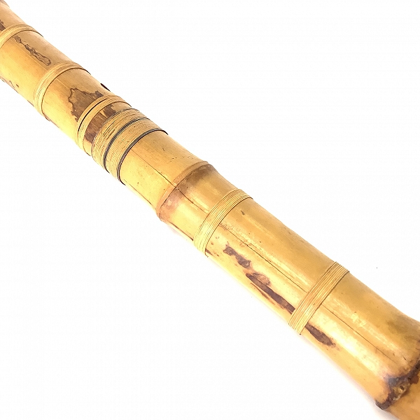 実際に弊社で買取させて頂いた尺八 在銘 昌香 琴古流 銀三線籐巻き 全長64.3cm 和楽器の画像 3枚目