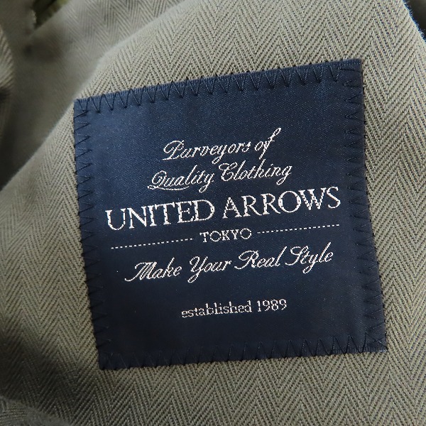 実際に弊社で買取させて頂いたUNITED ARROWS/ユナイテッドアローズ ヘリンボーン織 テーラードジャケット/パンツ セットアップ/52の画像 2枚目