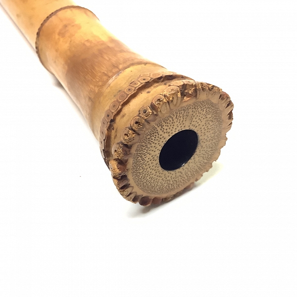 実際に弊社で買取させて頂いた尺八 在銘 鳳晴 琴古流 歌口銀巻き 銀三線藤巻き 全長54.5cm 和楽器 の画像 6枚目