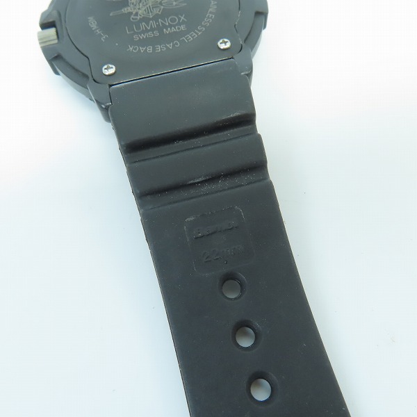 実際に弊社で買取させて頂いたLuminox/ルミノックス ORIGINAL NAVY SEAL 3900 SERIES ネイビーシールズ 3900 腕時計 【動作未確認】の画像 4枚目