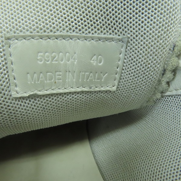 実際に弊社で買取させて頂いたLOEWE/ロエベ アナグラムロゴ グレインレザー ソフトスニーカー ローカット 40 の画像 5枚目