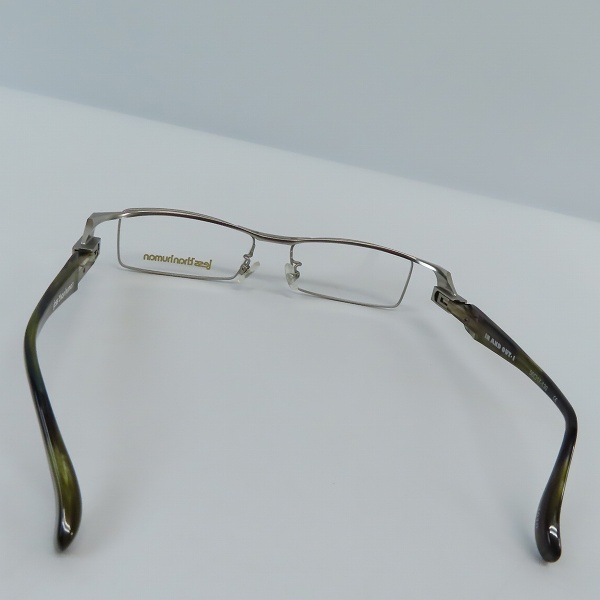 実際に弊社で買取させて頂いたLess Than Human/レスザンヒューマン  IN AND OUT-1 メガネフレームの画像 3枚目