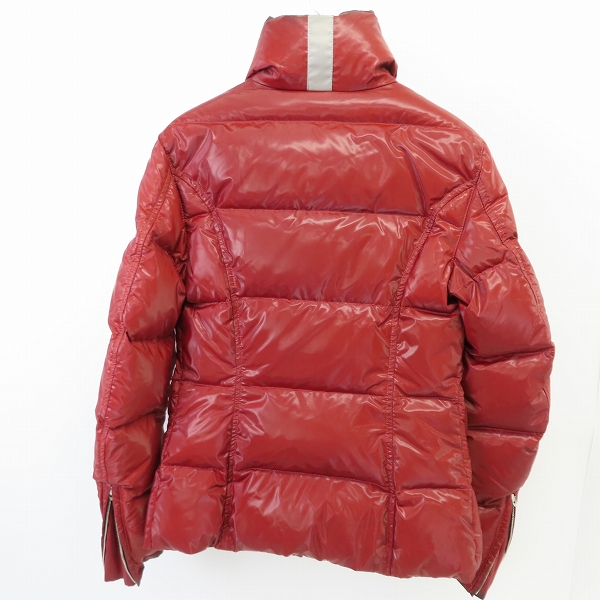 実際に弊社で買取させて頂いたBelstaff/ベルスタッフ 反射素材付 ダウンジャケット 58183267/40の画像 1枚目