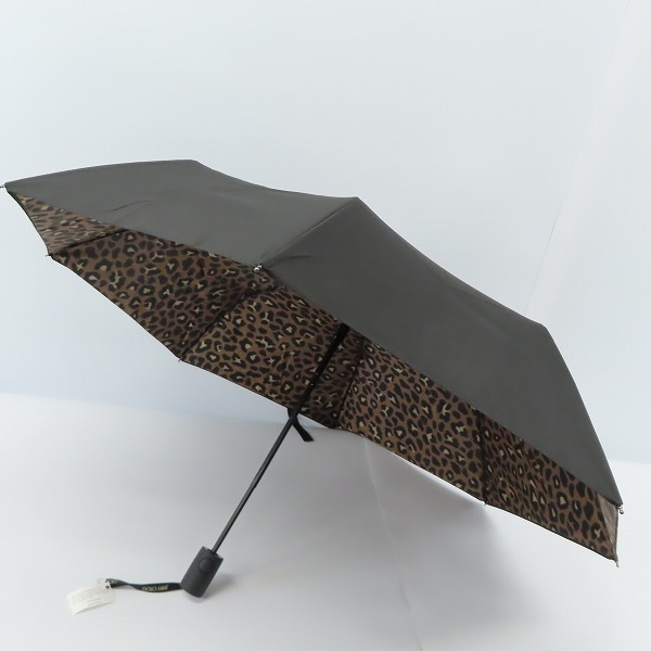実際に弊社で買取させて頂いた【未使用】JIMMY CHOO/ジミーチュウ 折りたたみ傘/アンブレラ ヒョウ柄デザイン ワンタッチ式