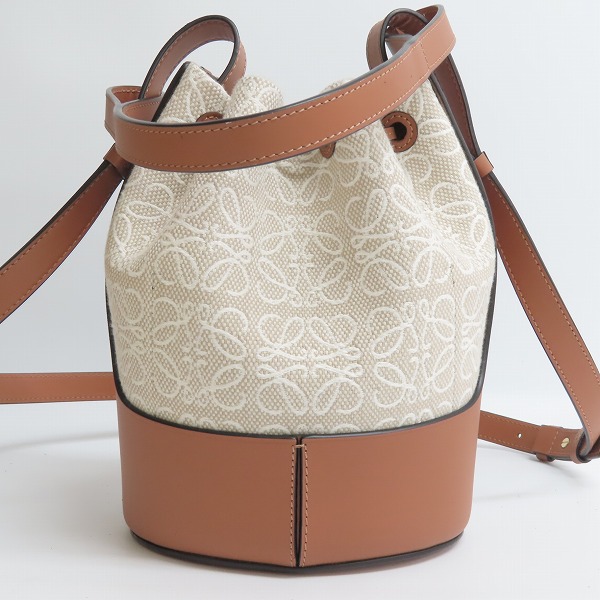 実際に弊社で買取させて頂いたLOEWE/ロエベ バルーンバッグ スモール  アナグラムジャカード&カーフの画像 1枚目