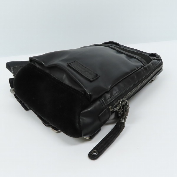 実際に弊社で買取させて頂いたMASTERPIECE/マスターピース Density Herrinbone Coating ボディバッグ/スリングバッグ 01388-hcの画像 2枚目