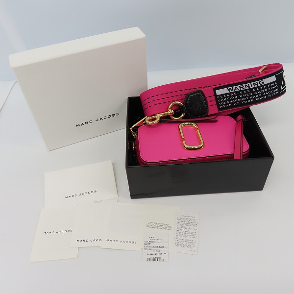 実際に弊社で買取させて頂いたMARC JACOBS/マークジェイコブス SNAPSHOT スナップショット ショルダーバッグ M0012007 ピンクの画像 9枚目