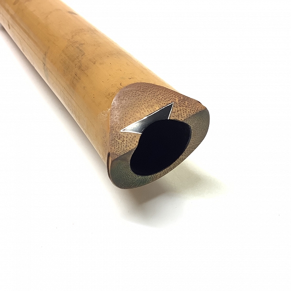 実際に弊社で買取させて頂いた尺八 在銘 鳳晴 琴古流 歌口銀巻き 銀三線藤巻き 全長54.5cm 和楽器 の画像 2枚目