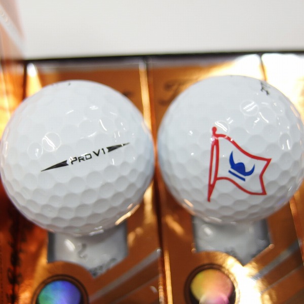 実際に弊社で買取させて頂いた【未使用/マーク入り】Titleist/タイトリスト PRO V1 ゴルフボール 1ダースの画像 1枚目