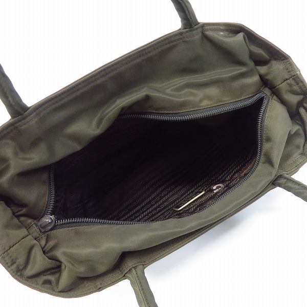 実際に弊社で買取させて頂いたPRADA/プラダ 三角ロゴプレート ナイロンハンドバッグ/ショルダーバッグ 2点セットの画像 2枚目