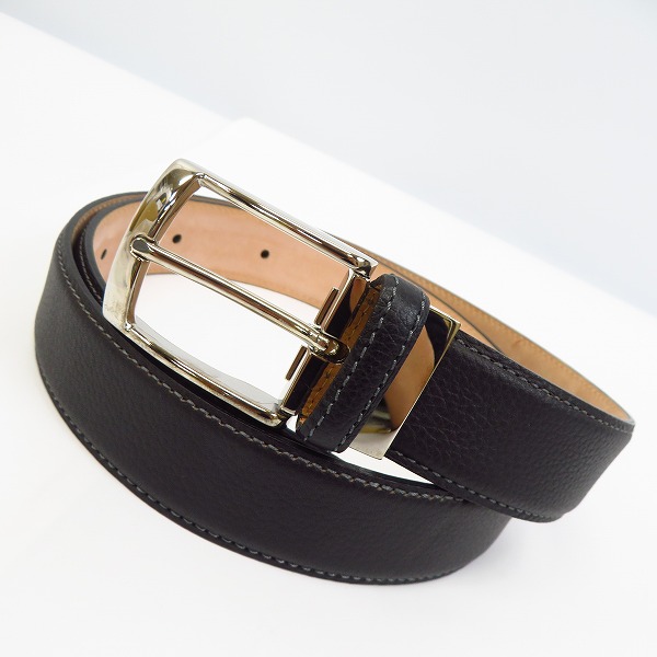 実際に弊社で買取させて頂いたdunhill/ダンヒル ピンバックル レザーベルト 42/107