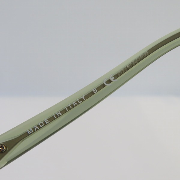 実際に弊社で買取させて頂いたBURBERRY/バーバリー サングラス/アイウェア B 4222-F 3010の画像 4枚目