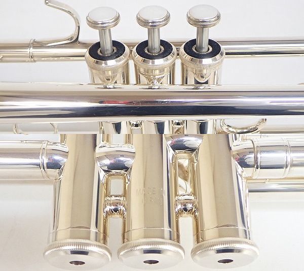 実際に弊社で買取させて頂いた★YAMAHA/ヤマハ YTR-4335G/YTR4335G トランペット 銀メッキ仕上げ セミハードケース付 の画像 7枚目