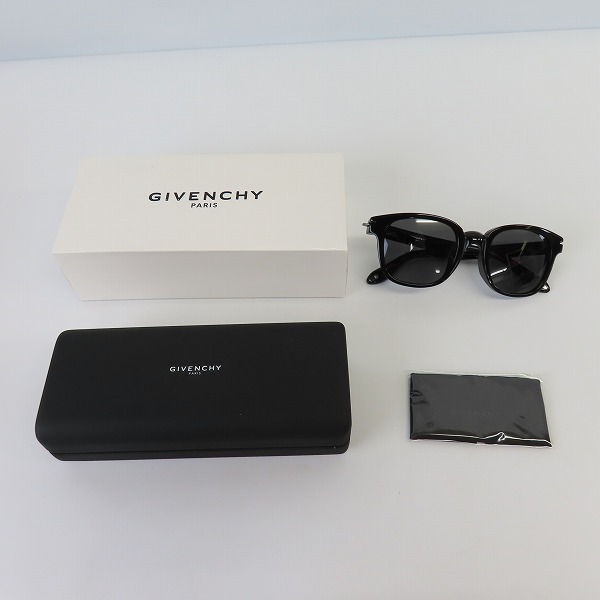 実際に弊社で買取させて頂いたGIVENCHY/ジバンシィ POLARIZED 偏光レンズサングラス GV 7020/F/S 807TDの画像 9枚目