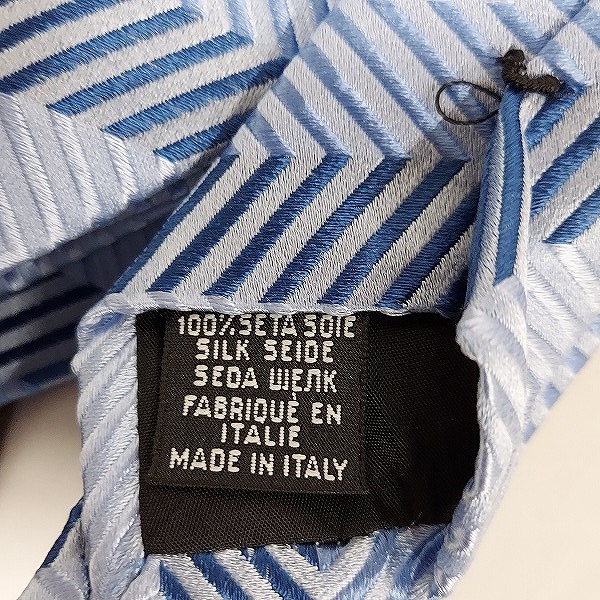 実際に弊社で買取させて頂いたHUGO BOSS/ヒューゴボス ストライプ/ドット/フラワー柄等 ネクタイ おまとめ10本の画像 5枚目