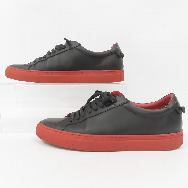 実際に弊社で買取させて頂いたGIVENCHY/ジバンシー レザーローカットスニーカーの画像 3枚目