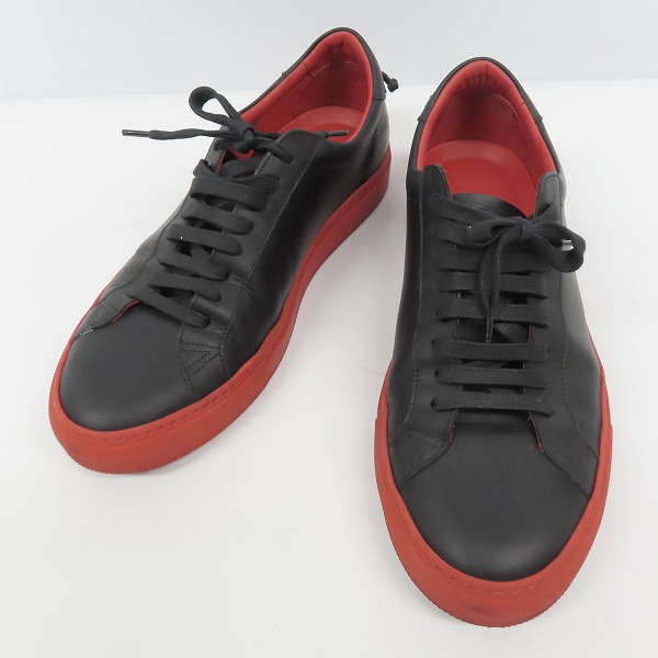 実際に弊社で買取させて頂いたGIVENCHY/ジバンシー レザーローカットスニーカー
