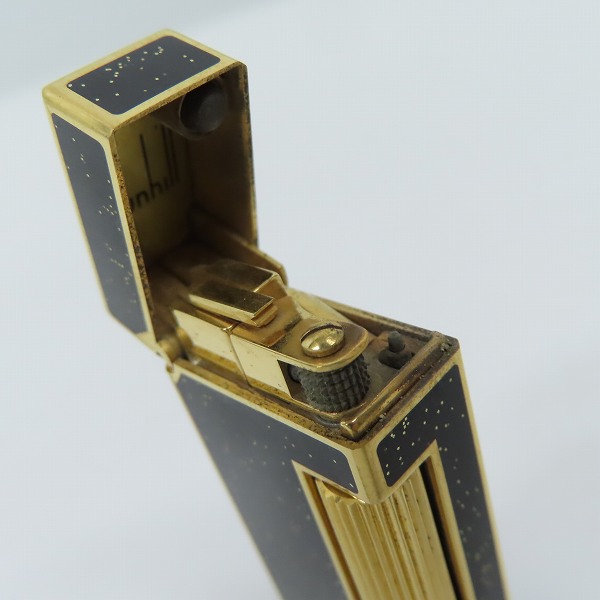 実際に弊社で買取させて頂いたdunhill/ダンヒル サイドローラーガスライター ブラック×ゴールドの画像 3枚目