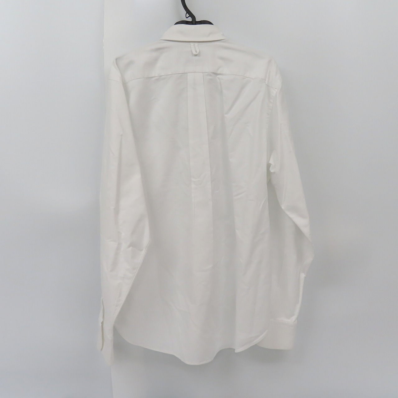 実際に弊社で買取させて頂いたBLACK FLEECE by Brooks Brothers/ブラックフリース バイ ブルックスブラザーズ 長袖オックスフォードシャツ/BB4の画像 1枚目