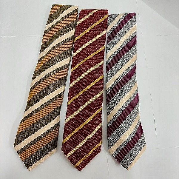 実際に弊社で買取させて頂いたHUGO BOSS/ヒューゴボス 斜めストライプ/花柄/ドット ネクタイ おまとめ10本の画像 2枚目