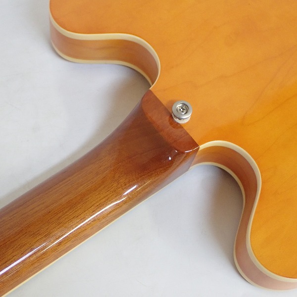 実際に弊社で買取させて頂いた★Epiphone/エピフォン Nick Valensi AN/ニック・ヴァレンシ モデル セミアコ エレキギター ギグケース付の画像 8枚目
