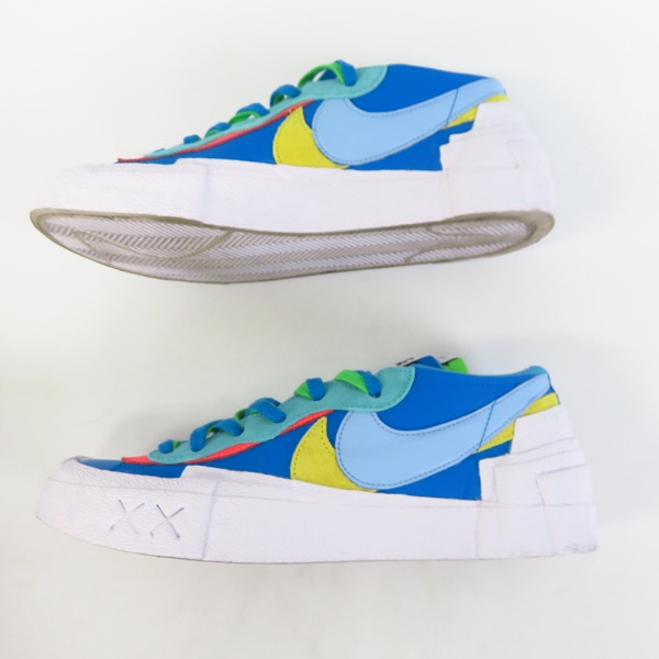 実際に弊社で買取させて頂いたKAWS×sacai×Nike/カウズ×サカイ×ナイキ Blazer Low Neptune Blue DM7901-400/27.0の画像 3枚目