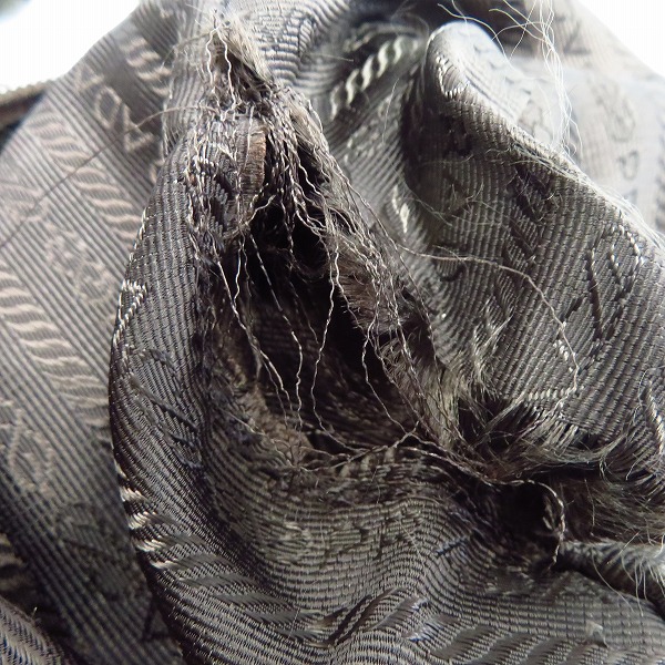 実際に弊社で買取させて頂いたPRADA/プラダ 三角ロゴプレート ナイロンハンドバッグ/ショルダーバッグ 2点セットの画像 7枚目