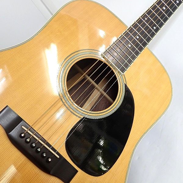 実際に弊社で買取させて頂いた★Martin/マーティン D-35 アコースティックギター/アコギ 1984年製 ハードケース付 の画像 5枚目