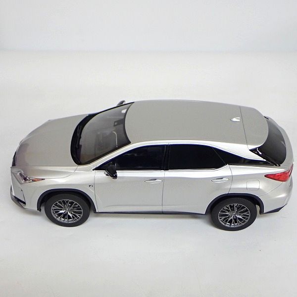 実際に弊社で買取させて頂いた京商/KYOSHO samurai/サムライ 1/18 LEXUS/レクサス RX200t F SPORT シルバー KSR18014Sの画像 2枚目