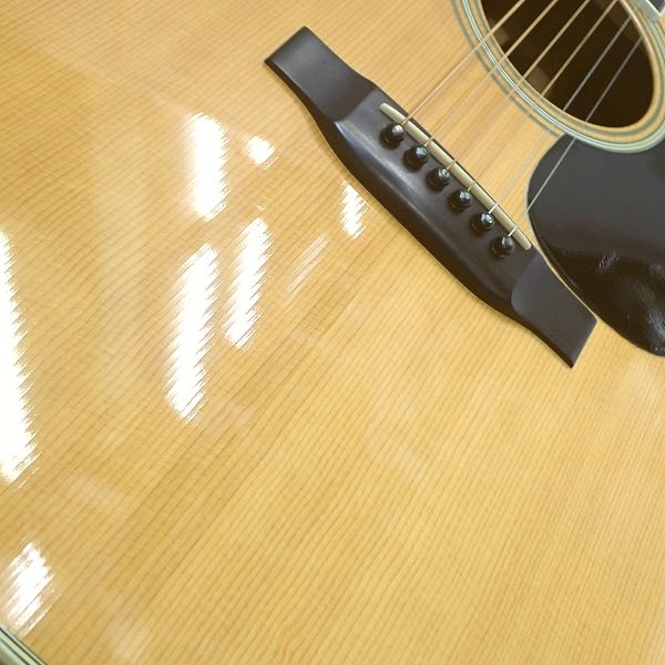 実際に弊社で買取させて頂いた★Martin/マーティン D-35 アコースティックギター/アコギ 1984年製 ハードケース付 の画像 6枚目