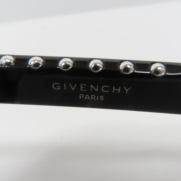 実際に弊社で買取させて頂いたGIVENCHY/ジバンシィ スタッズ ミラーレンズ サングラス GV 7018の画像 5枚目