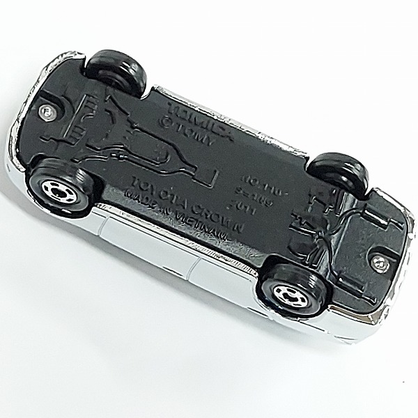 実際に弊社で買取させて頂いた【おまとめ50点】TOMICA/トミカ トヨタ クラウン 銀メッキバージョンの画像 4枚目