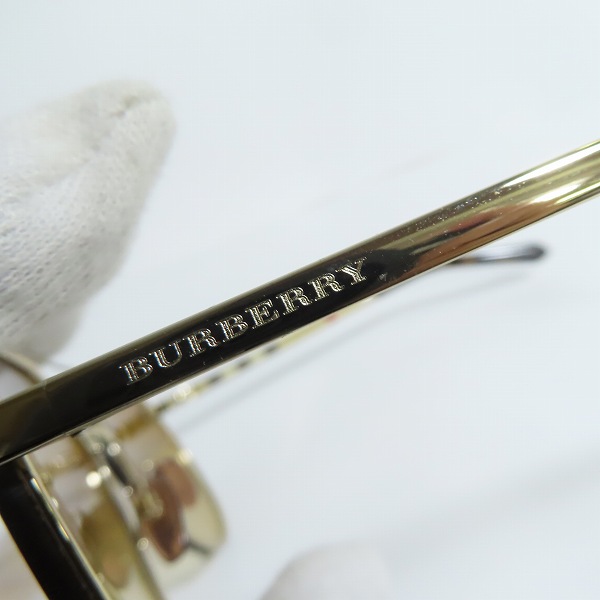 実際に弊社で買取させて頂いたBURBERRY/バーバリー  ティアドロップサングラス B3099 1145の画像 7枚目