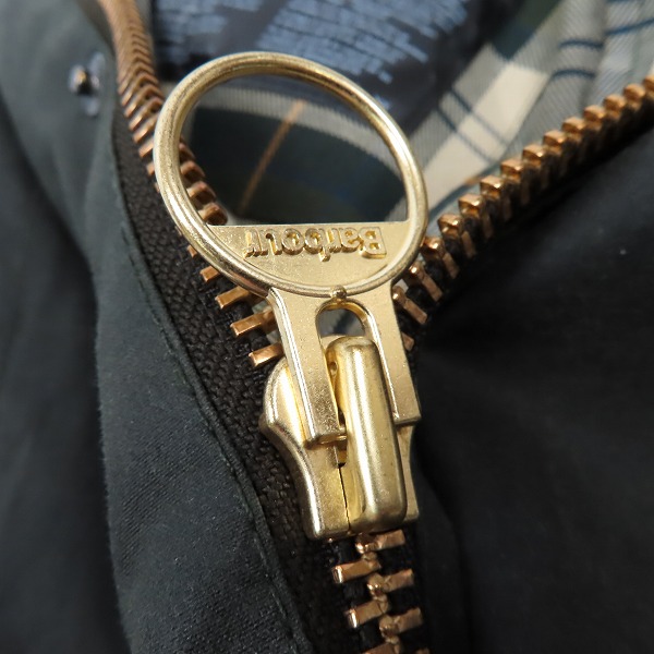 実際に弊社で買取させて頂いたBarbour/バブアー SL BEDALE スリムフィット ビデイル オイルドコットンジャケット 1902129/34の画像 8枚目