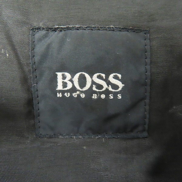 実際に弊社で買取させて頂いたHUGO BOSS/ヒューゴボス 型押しレザージャケット/40の画像 2枚目