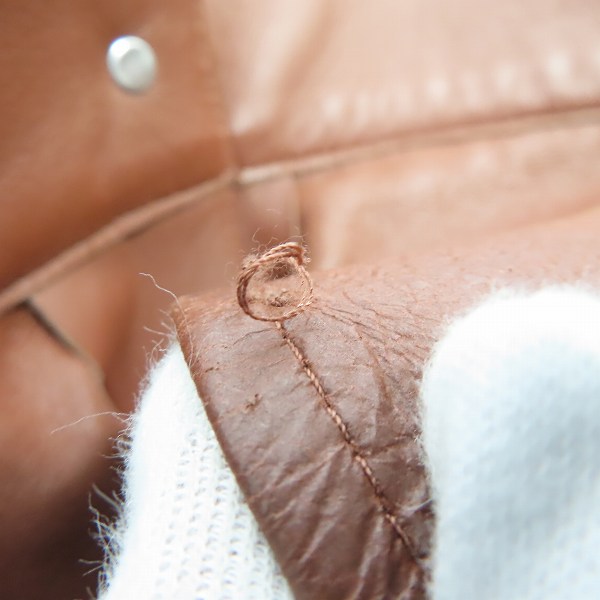 実際に弊社で買取させて頂いたDENIM×TOMORROWLAND/デニム×トゥモローランド ラムレザー トラッカージャケット 63088408353/46の画像 6枚目