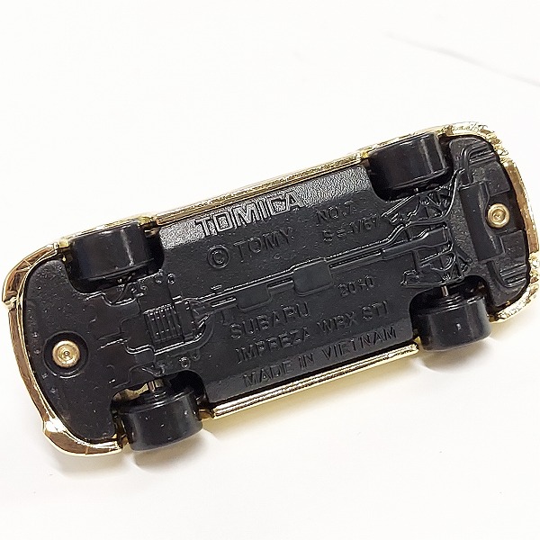 実際に弊社で買取させて頂いた【おまとめ18点】TOMICA/トミカ トミカ博 スバル インプレッサ WRX STI 4door 金メッキバージョンの画像 4枚目