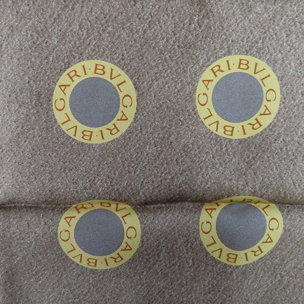 実際に弊社で買取させて頂いたBVLGARI/ブルガリ ロゴ総柄 大判ストール シルクの画像 2枚目