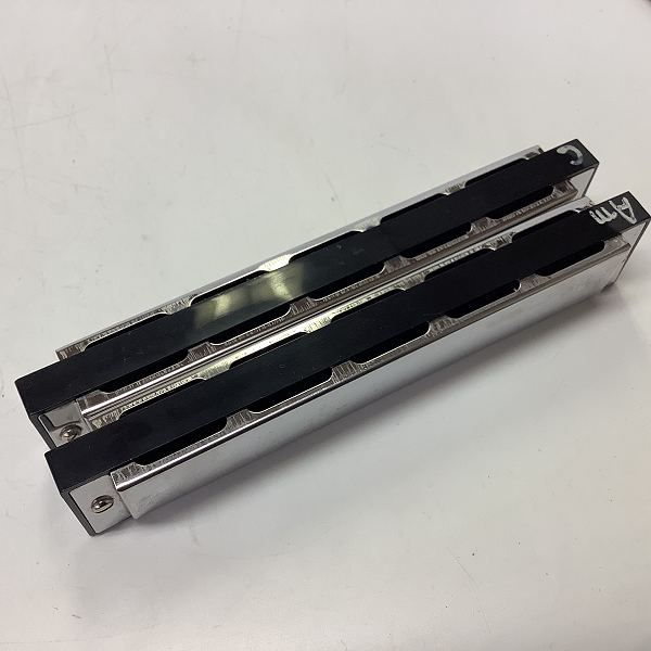 実際に弊社で買取させて頂いたTOMBO/トンボ 複音ハーモニカ TOMBO BAND 21 2点おまとめセットの画像 4枚目